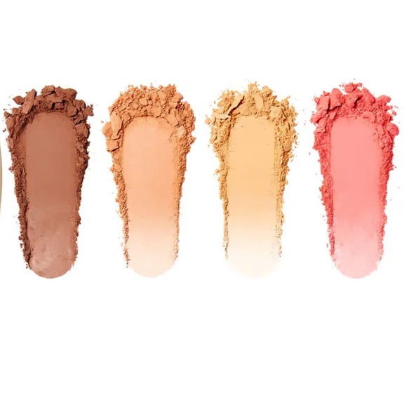 Stila One Step Correct Brightening Finish Powder - deep - Picture 5 of 6